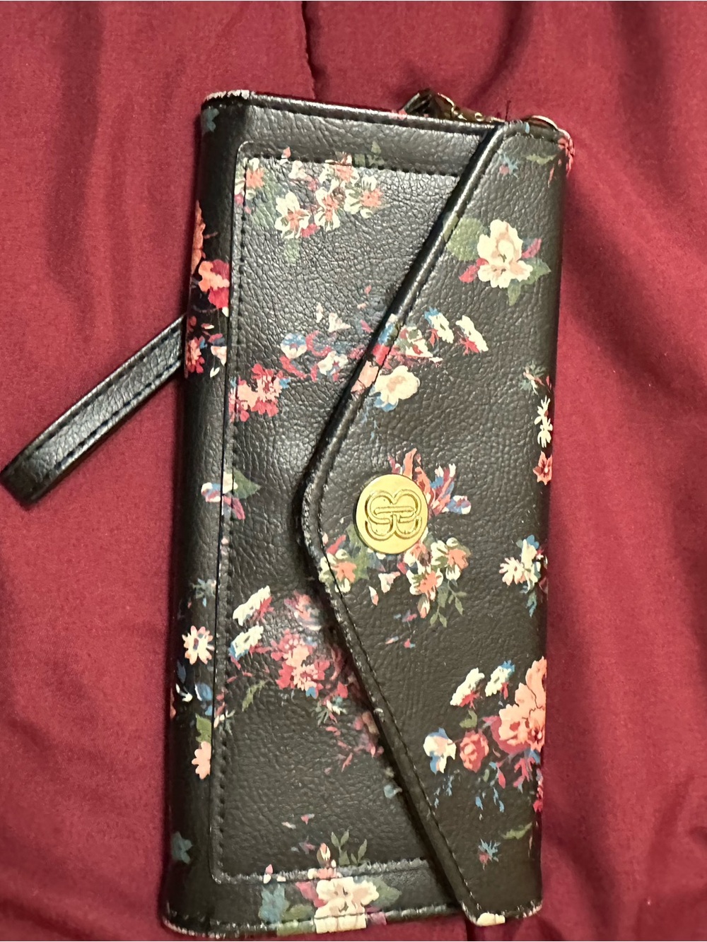 Bandolino Black Floral Wristlet Wallet with Gold Accent